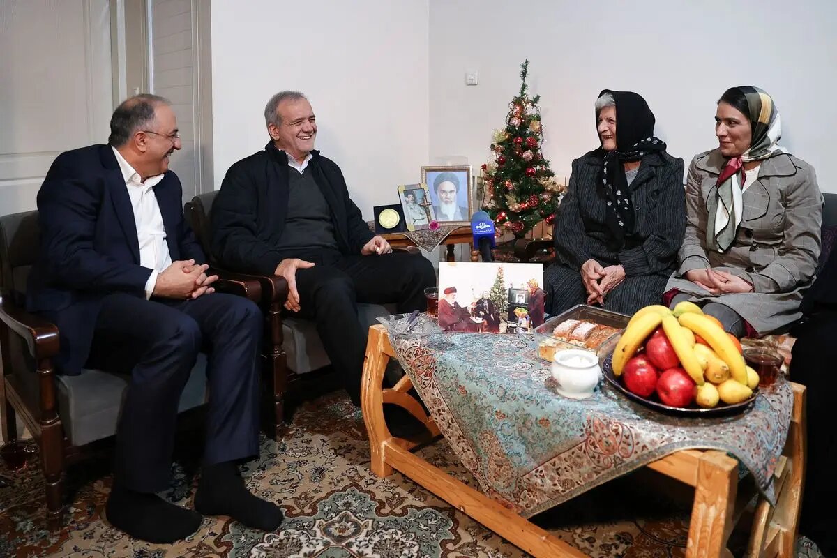 اقتدار امروز کشور، مرهون ایثار شهیدان است