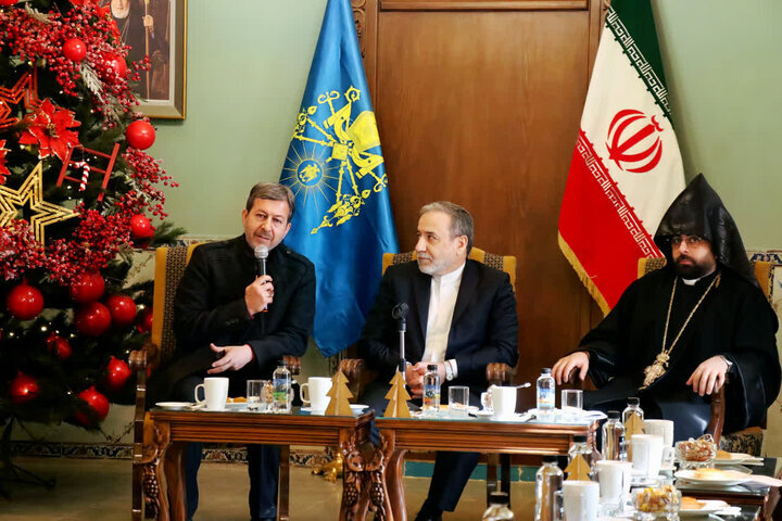 همزیستی ادیان، الگویی جهانی برای توسعه و زندگی مسالمت‌آمیز است