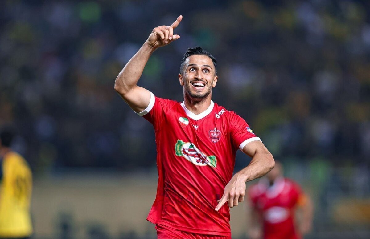 فیلم گل علی علیپور در بازی پرسپولیس مقابل مس رفسنجان