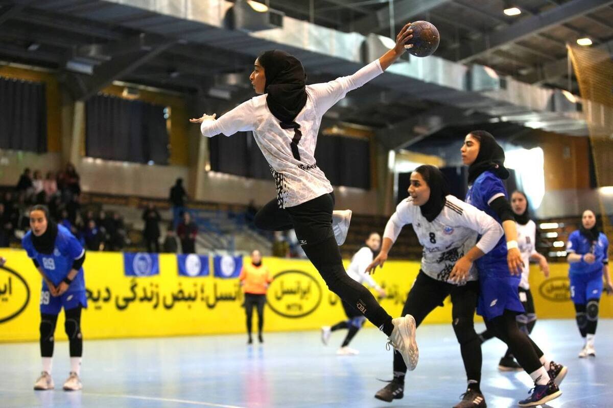 آغاز لیگ برتر هندبال بانوان بعد از وقفه دو ماهه؛ نتایج هفته چهارم