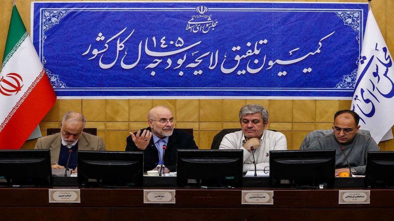 قدرت خرید مردم در بودجه ۱۴۰۵ باید افزایش یابد