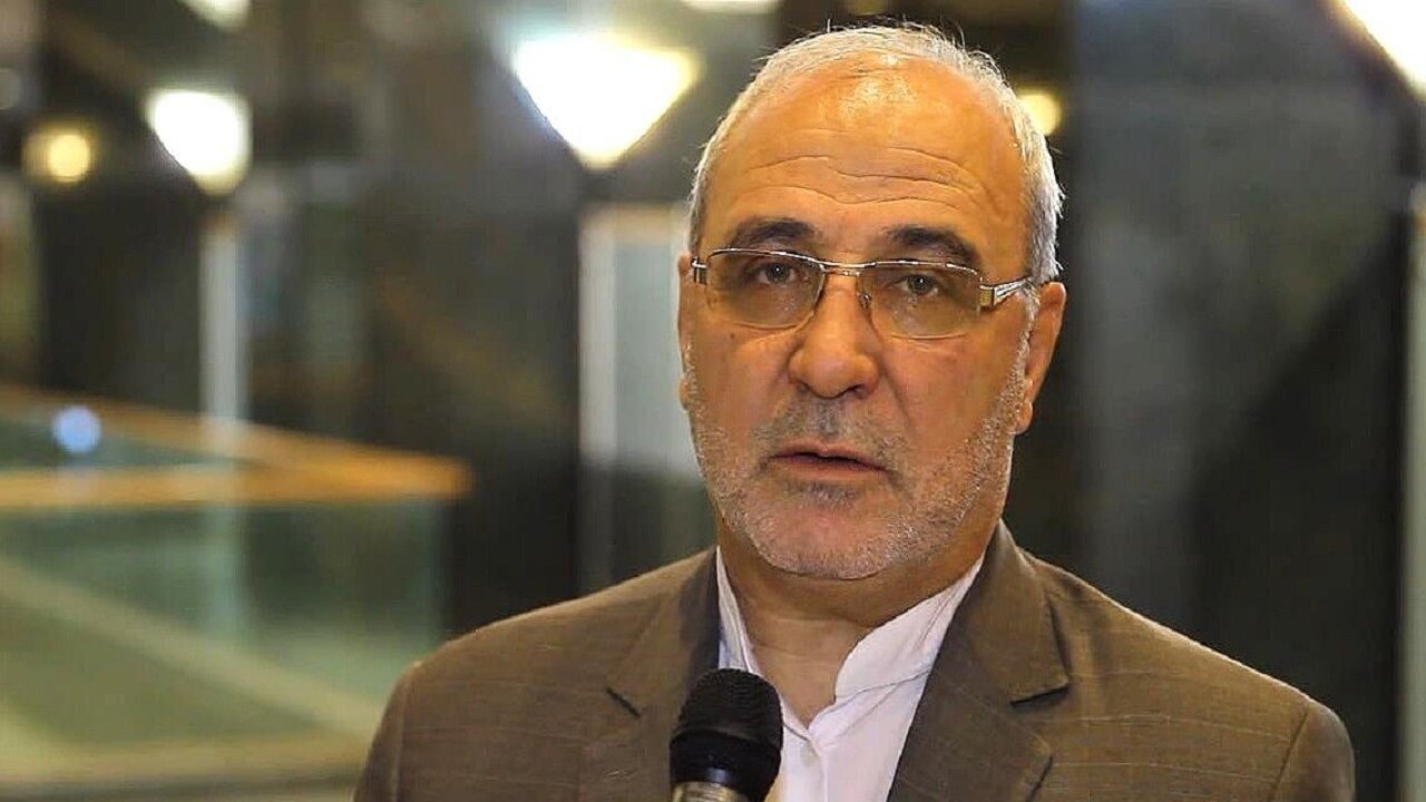 دولت فرمانده جنگ اقتصادی ندارد/ اجزای دولت به هم شلیک میکنند
