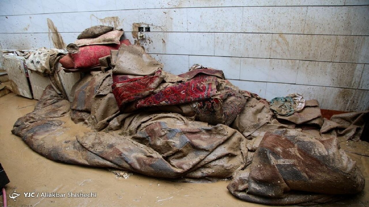 دستور برای حمایت از معیشت سیل‌زدگان و ترمیم شبکه‌های آب و برق ۴ استان سیل زده