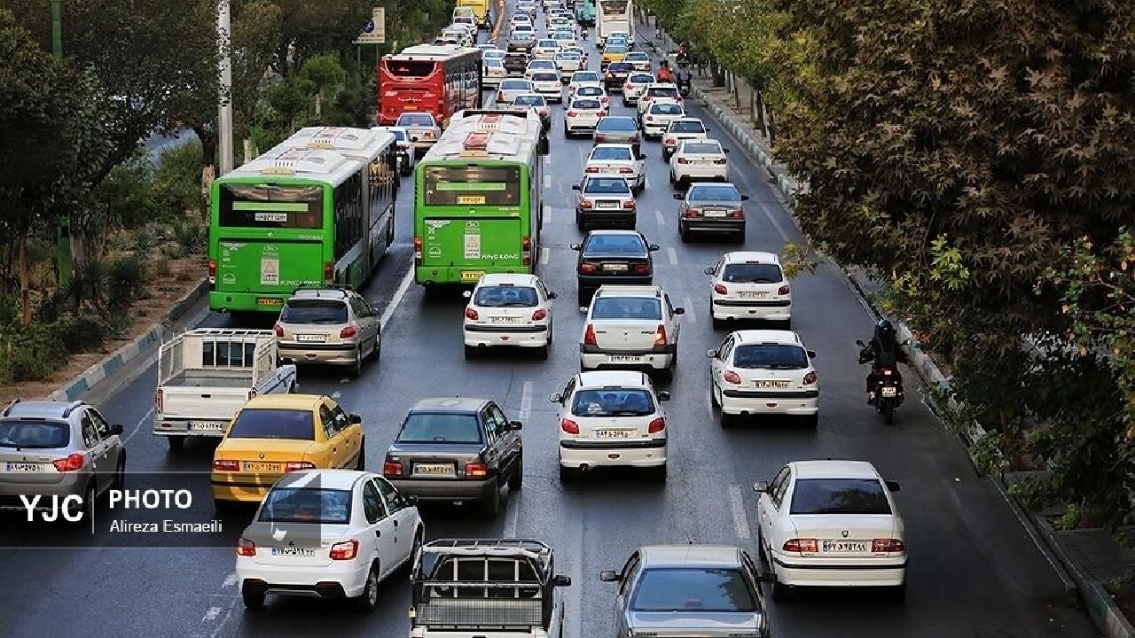 اجرای طرح زوج و فرد از درب منازل از شش و نیم صبح فردا