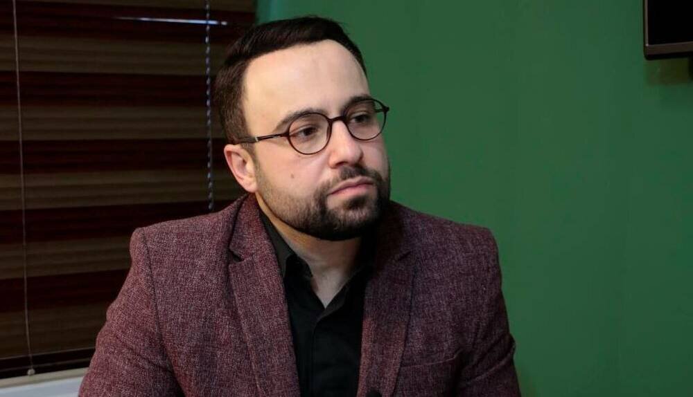 روزنه‌گشایان با حزب «عهد» رسماً وارد سیاست می‌شوند