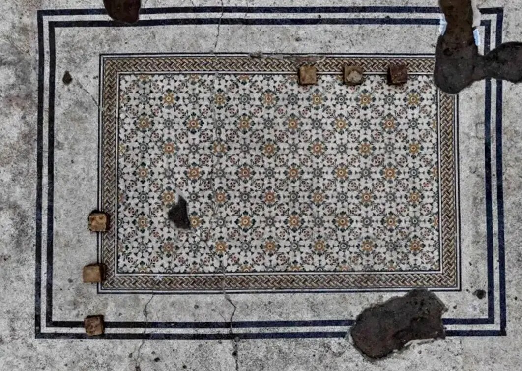 شباهت موزاییک ۱۶۰۰ سالۀ رومی به «فرش» | عکس