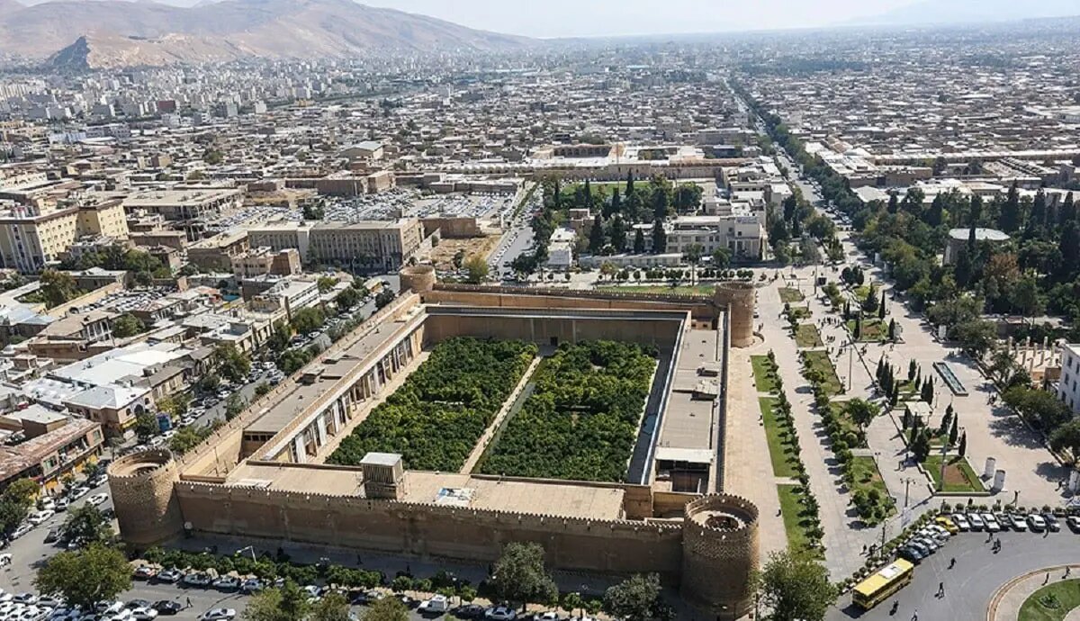 میراث زندیه زیر آوار بیتوجهی/ تاریخ شیراز تَرک برداشت/ فعال میراث فرهنگی: گرمابه وکیل نیازمند مرمت فوری است