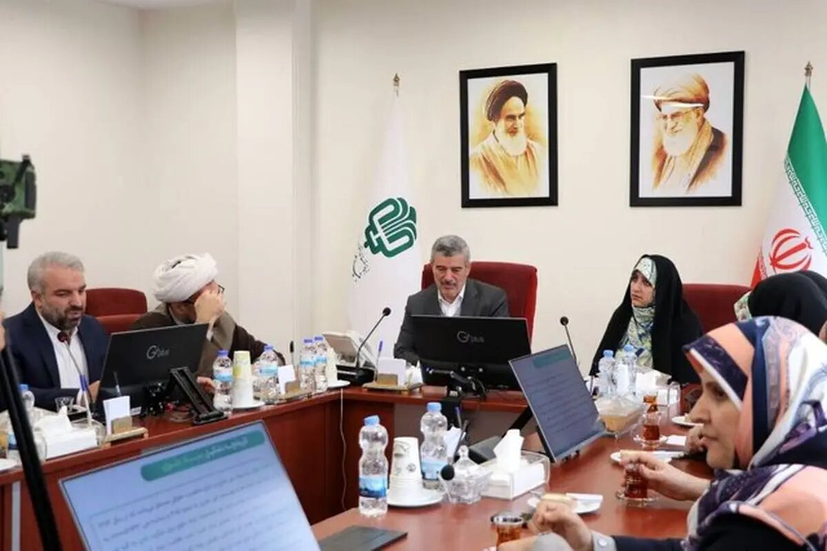 رسیدگی به زنان سرپرست خانوار و دختران بازمانده از تحصیل در اولویت‌ کاری معاونت زنان