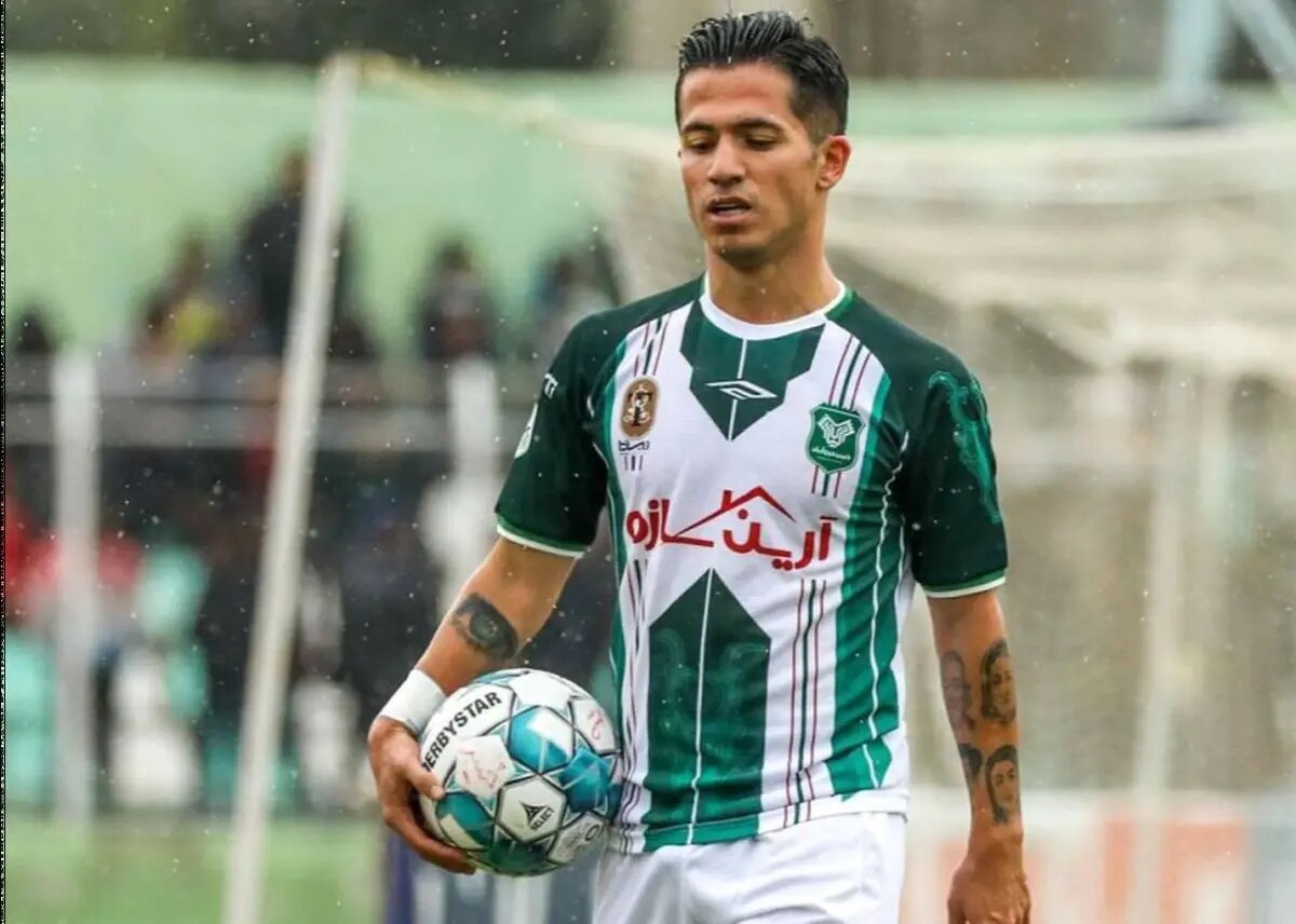 طاهرخانی با فسخ قرارداد از خیبر خرم‌آباد جدا شد