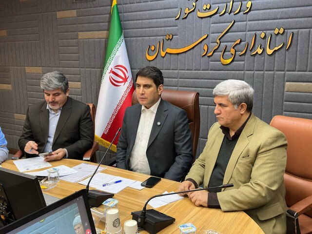 استاندار کردستان: همه دستگاهها برای مقابله با تبعات بارش برف و کولاک آماده باشند