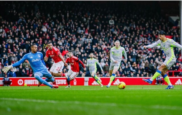 منچسترسیتی برد/ بالاخره شاگردان پپ رنگ صدر جدول را دیدند!