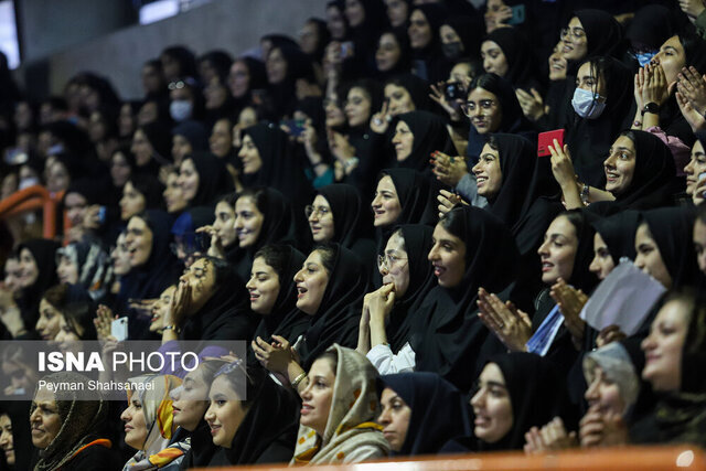 دانشجو محور اصلی فرهنگ دانشگاه است/ دانشگاه و جامعه بدون امید پیشرفت نمیکند