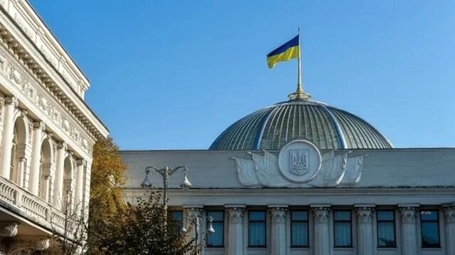 درگیری نیروهای ضدفساد اوکراین با نیروهای امنیتی برای ورود به مقر پارلمان