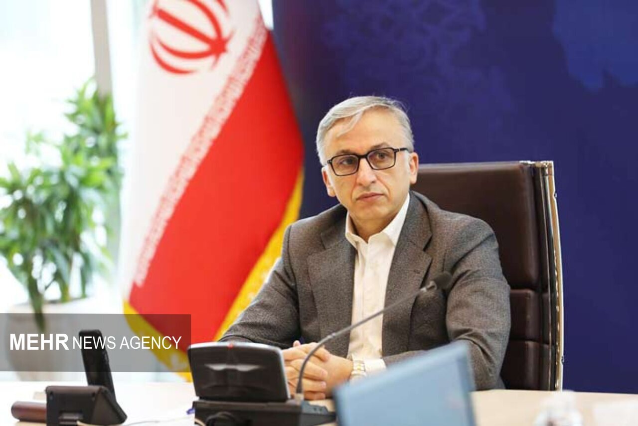 توسعه قطارهای حومهای راهکار کاهش ترافیک، تصادفات و مصرف سوخت است