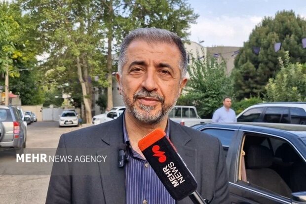 شاهرخ: ۱۱ میلیارد دلار تامین کالاهای اساسی به پول نقد مردم تبدیل شد