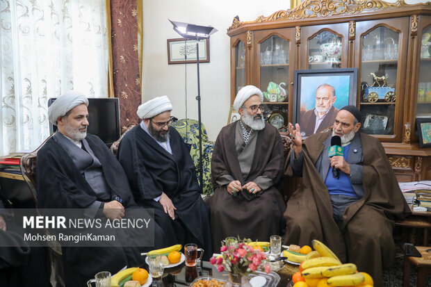 استاد مهدی آصفی، مداحی را امتداد سنت وعظ، تحقیق و دقت در متن می‌داند