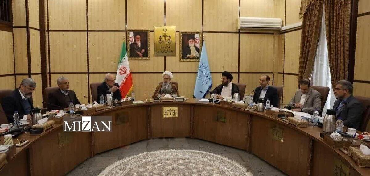 دادستان کل کشور: دادستانها مکلف به نظارت مستمر و آموزش ضابطان هستند/ مسئولان با آمار نادرست، امنیت روانی جامعه را مخدوش نکنند