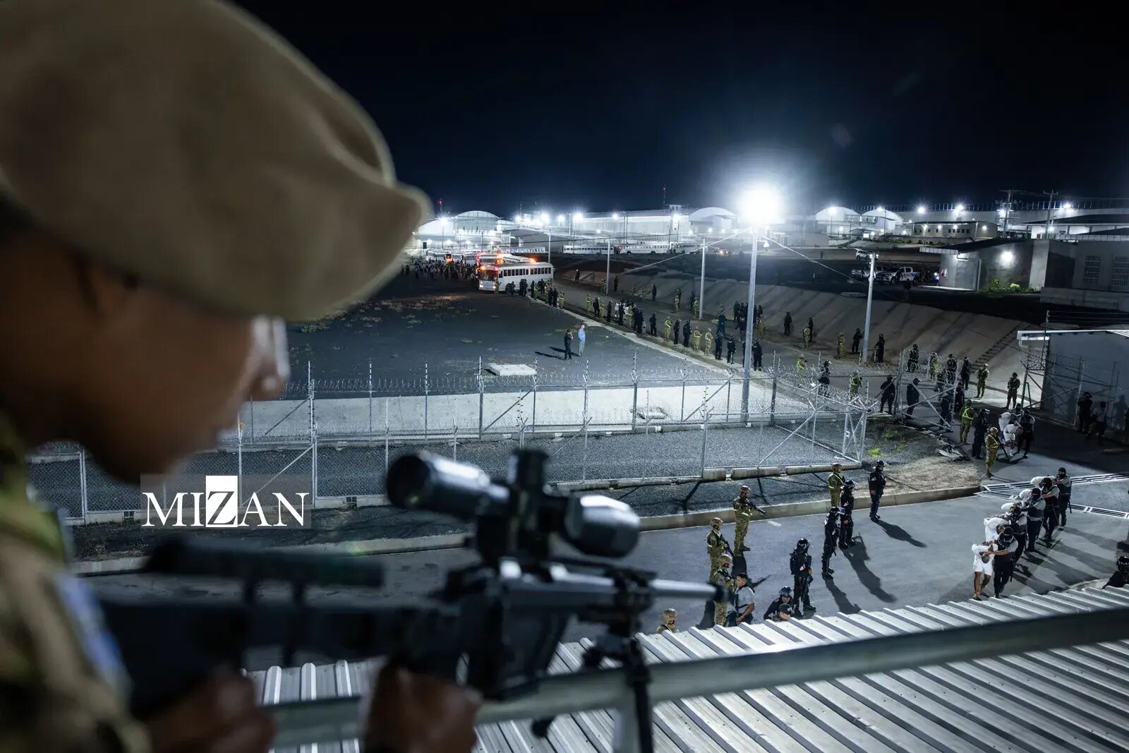 زندان السالوادور؛ محلی برای شکنجه مهاجران اخراج‌شده از آمریکا