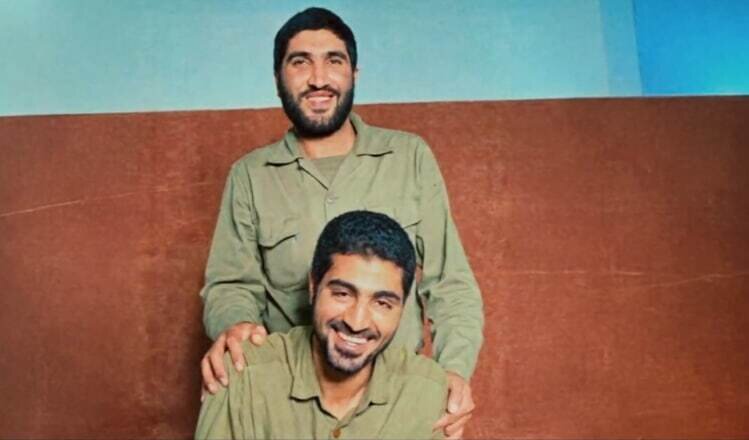 ببینید| روایت متفاوت سید جواد هاشمی از شعری که برای شهادت احمد کاظمی و حاج قاسم سلیمانی خواند؛ «شهادت آرزومند شماست»