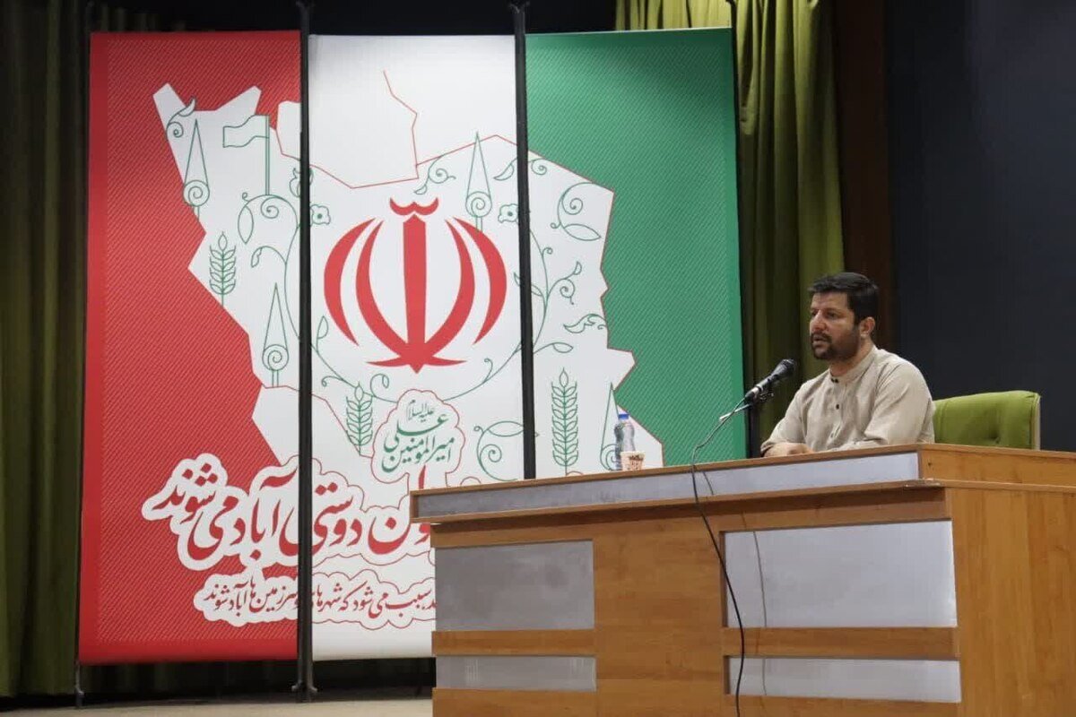 هادی قاسمی: بیتفاوتی سیاسی خطرناکترین اتفاق برای دانشجومعلمان است