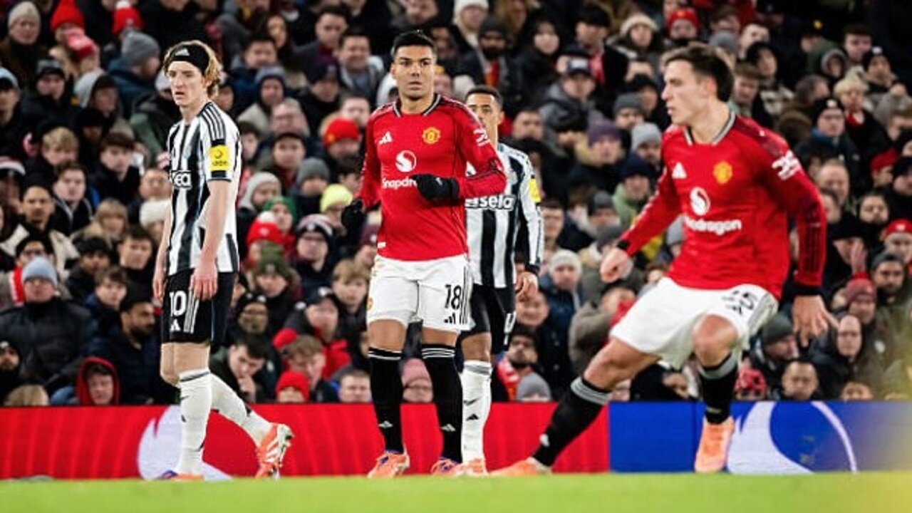 منچستریونایتد ۱ - ۰ نیوکسل/ جشن کریسمس در اولدترافورد+ فیلم