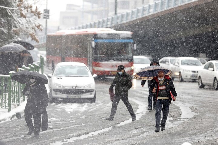 هشدار نارنجی بارش برف و باران برای ۱۳ استان