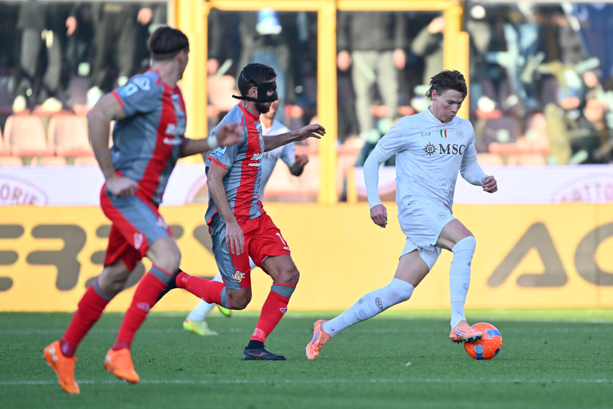 کریسمس شیرین ناپولی به لطف راسموس هویلوند