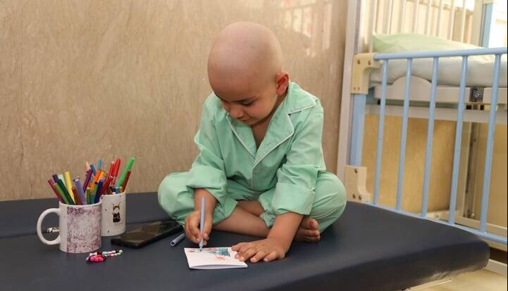 سرطان کودکان یک بیماری قابل درمان است