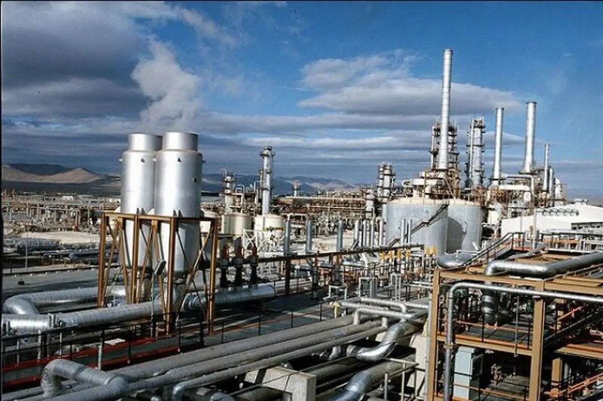 ۳۰ درصد صادرات غیرنفتی از پتروشیمی است