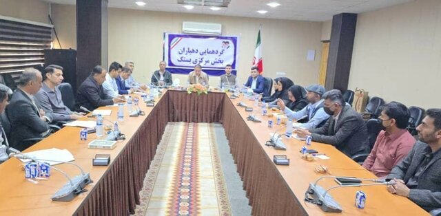 بخشدار مرکزی بستک: رقابت سازنده دهیاران در سایه رفاقت و همدلی محقق می‌شود