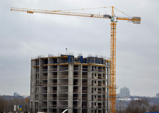 فعالیت ۱۵۰«تاورکرین» غیر استاندارد در تهران