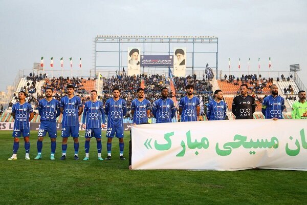 شکست استقلال برابر گل‌گهر در نیمه اول/ آبی‌ها به شرایط نامطلوب برگشتند