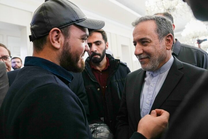 نشست رئیس و اعضای بنیاد ملی نخبگان با عراقچی