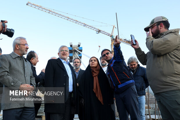 صادق: کنارگذر شمالی کرج تا پایان امسال تکمیل می‌شود