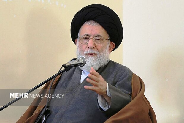 روایتی از زندگی و مجاهدت آیتالله شفیعی؛ فقیهِ مسجدِ خیابان آزادگان