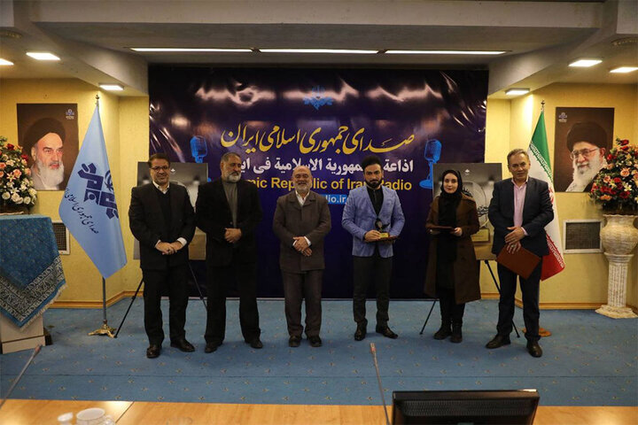 نفر برگزیده «سیمرغ صدا» معرفی شد/ نشان رادیو برای پاسداشت زبان فارسی