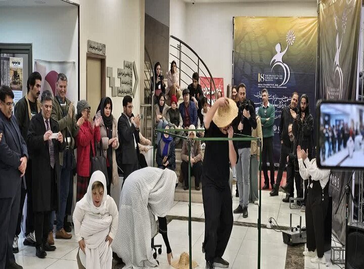 وقتی صحنه نفس میکشد؛ تئاتر توانخواهانه آفتاب در تالار هنر