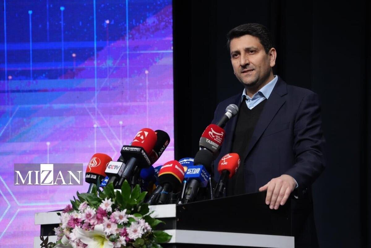 وزیر ارتباطات: پرتاب همزمان ۳ ماهواره نمادی از پیشرفت صنعت فضایی است