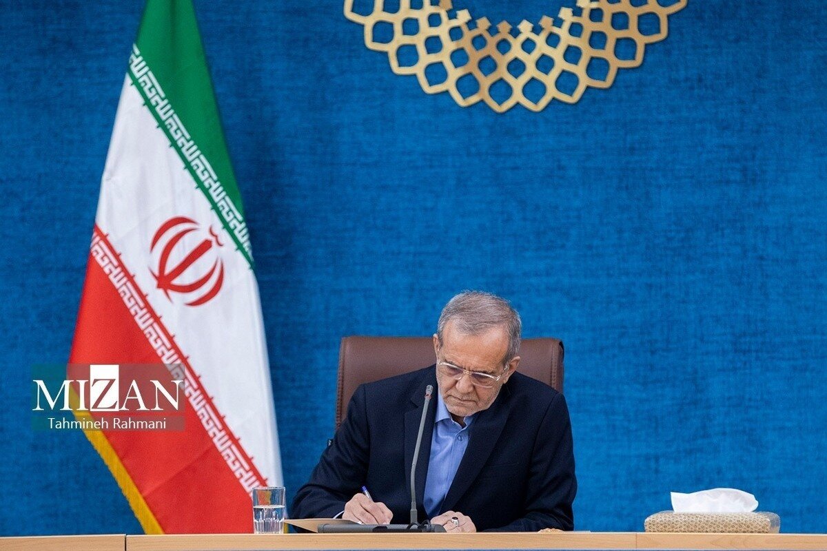 پیام تسلیت رئیس‌جمهور در پی درگذشت بهرام بیضایی