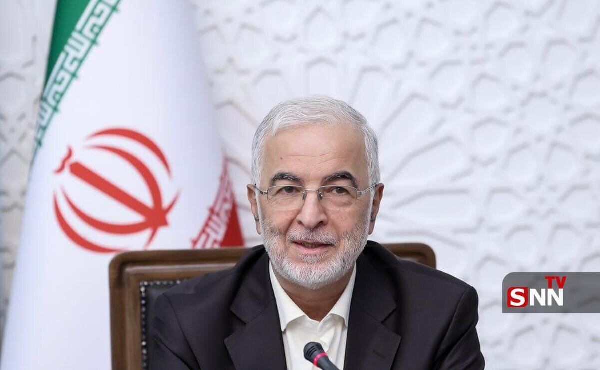 مومنی: استان‌ها محور توسعه اقتصادی کشور هستند