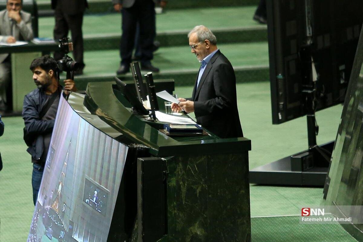 پزشکیان: مهم‌ترین موضوع برای من معیشت مردم است/ دولت در هر صورت طرح کالا برگ را اجرایی خواهد کرد + فیلم