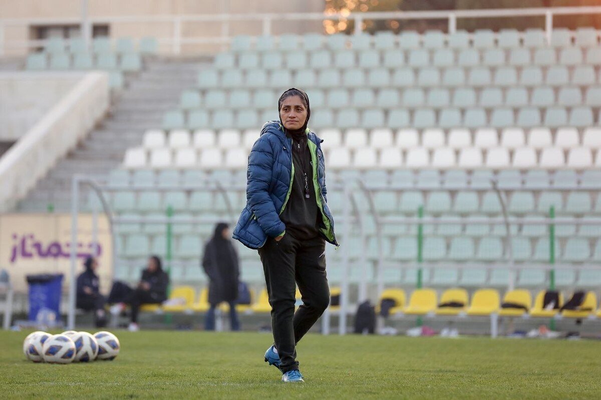 گلایه سرمربی تیم ملی فوتبال بانوان از دو باشگاه لیگ برتری
