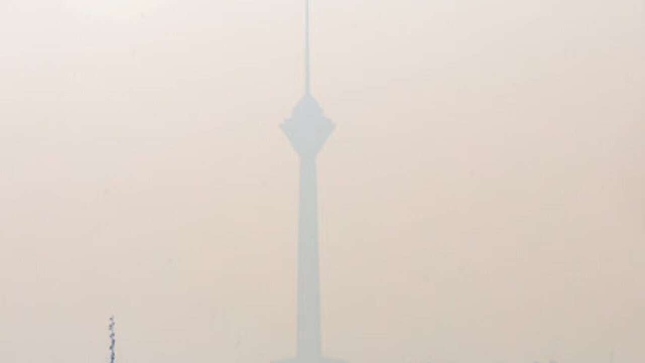 جولان ذرات معلق در هوای پایتخت؛ تهران در وضعیت نارنجی