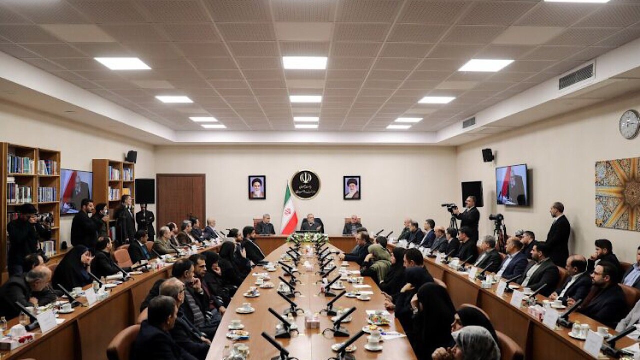 پزشکیان:معاونت راهبردی ریاست جمهوری رصدخانه کارشناسی کشور است