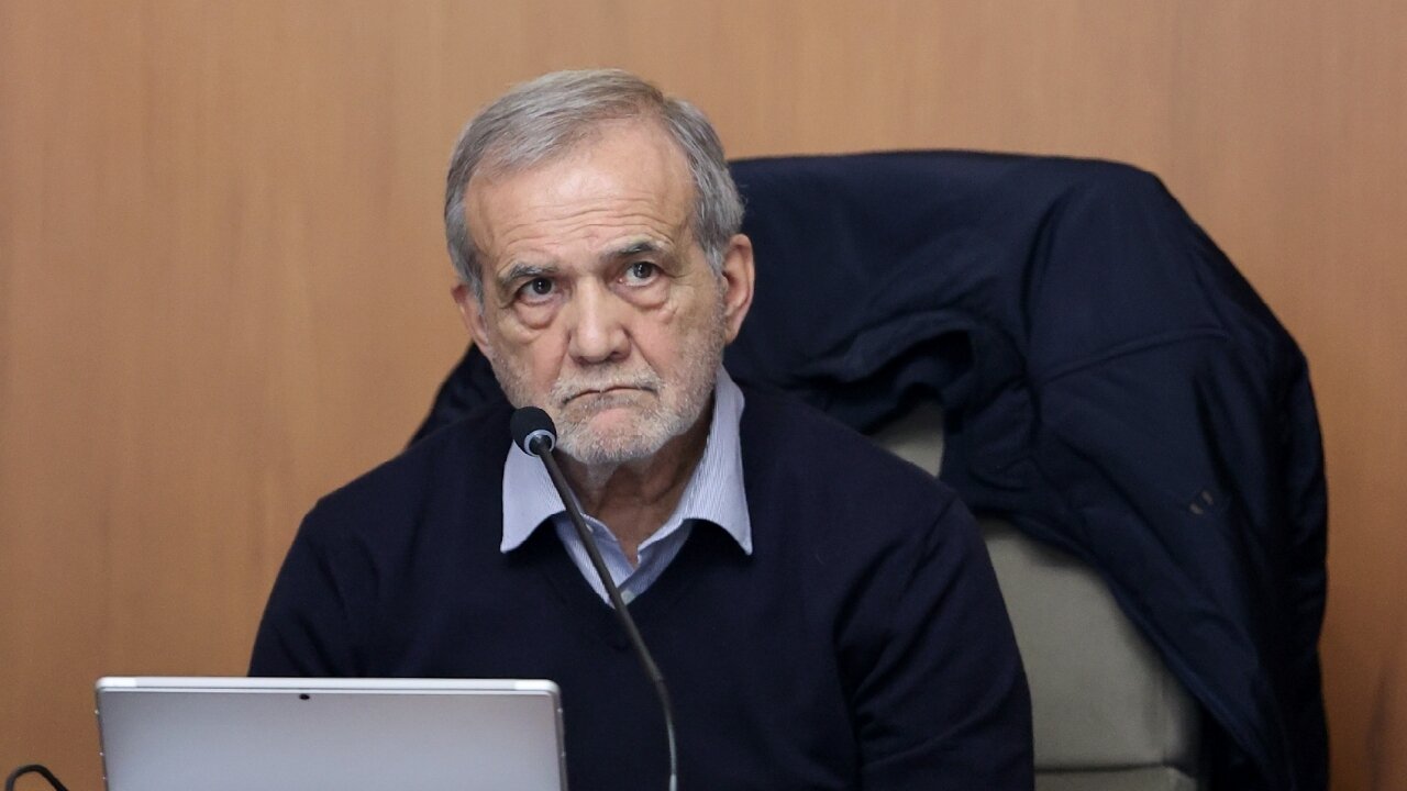 پزشکیان: بهبود معیشت مردم باید بر همه بخش‌ها تقدم داشته باشد