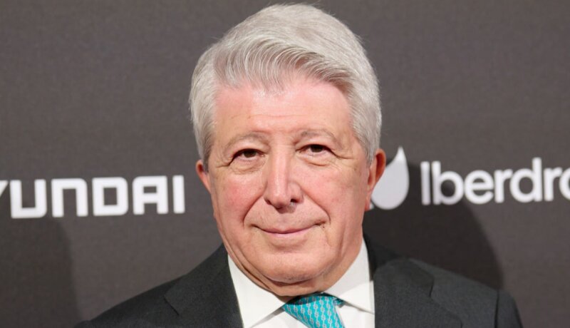 انریکه سرزو: غیرممکن است بهترین بازیکنمان را به بارسا بدهیم