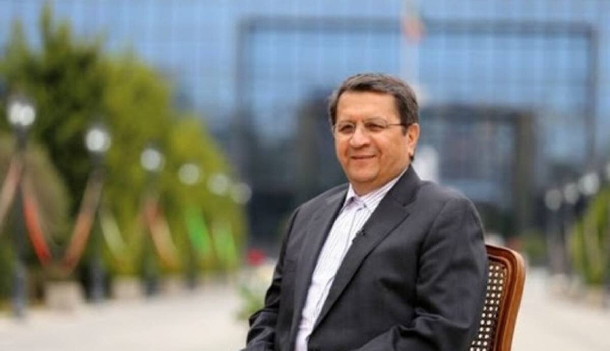رجا نیوز،  همتی  را مجرم نامید