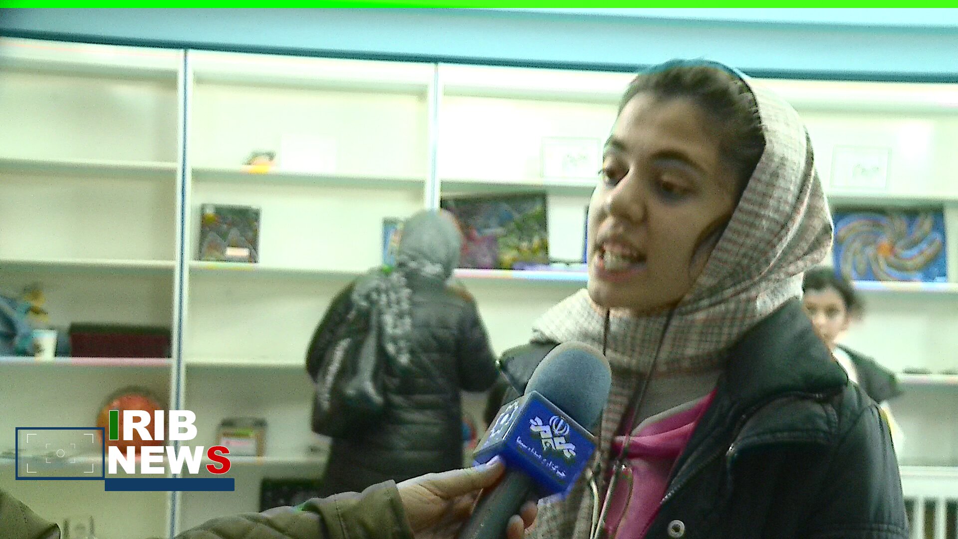 شادی و غرور جوانان زنجانی از پرتاب موفق سه ماهواره ایرانی به فضا