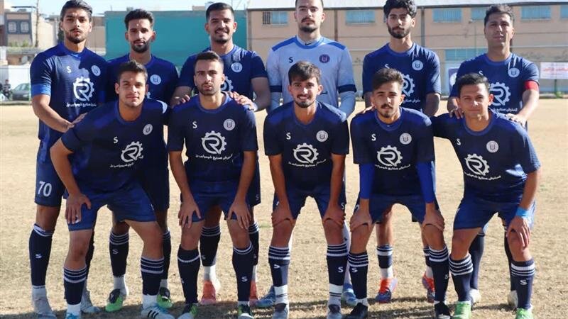 برتری تیم فوتبال اتحاد معین یزد مقابل فجر گلشن طبس