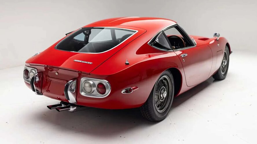 تویوتا 2000GT، ارزشمندترین و کلکسیونی‌ترین خودروی ژاپنی